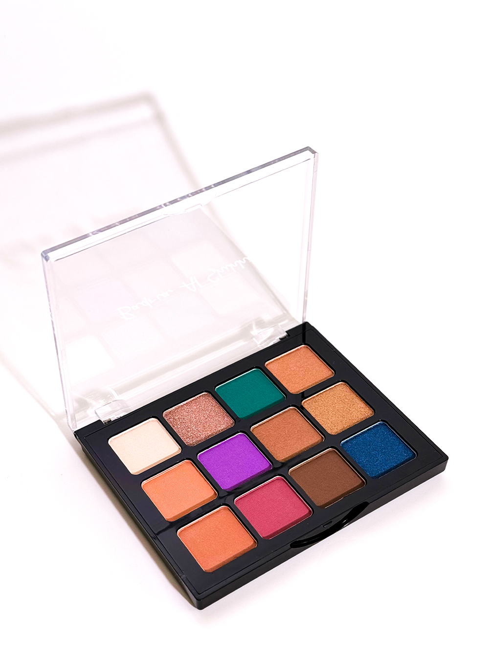 12-color eyeshadow palette