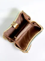 Elegant handbag studded with shiny beads - Image 7