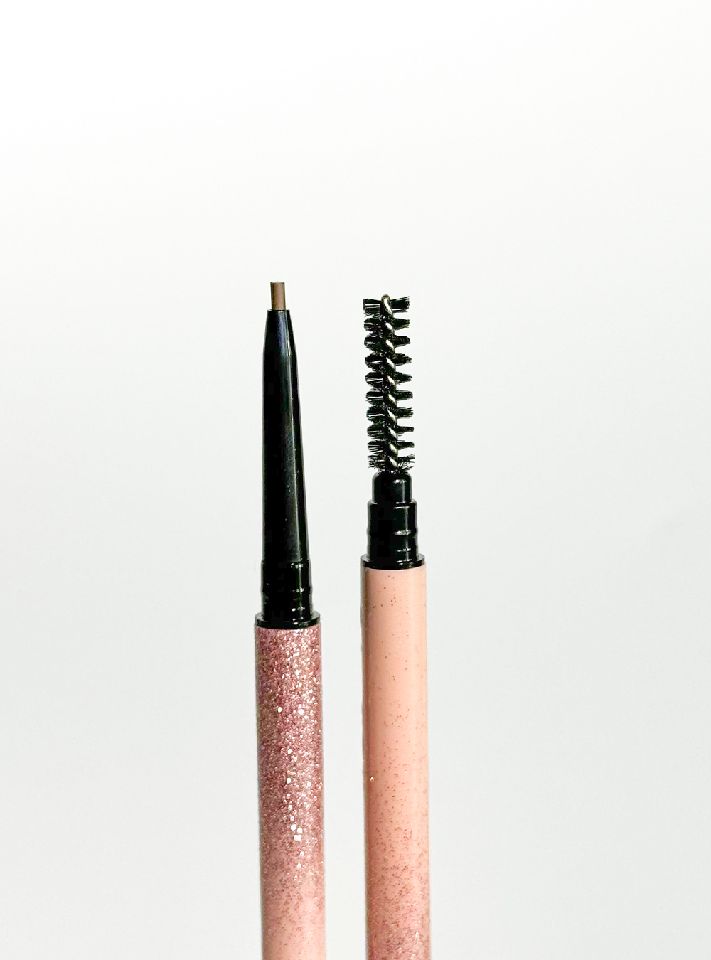 1.5MM SLENDER LEAD WATERPOOF AND SWEAT NATURAL EYEBROW 1 قلم حواجب رفيع - الصورة 3