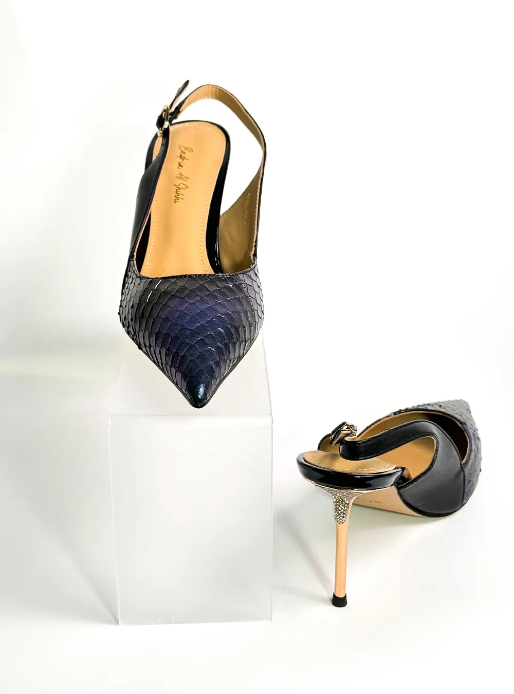 202412190600253 حذاء بكعب عالٍ من جلد الثعبان الملون - الصورة 3