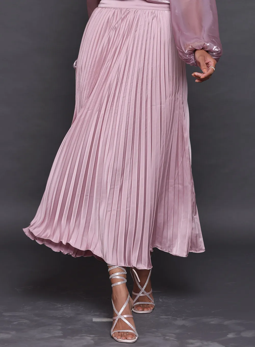 202412220441253 Skirt (024) - Image 2