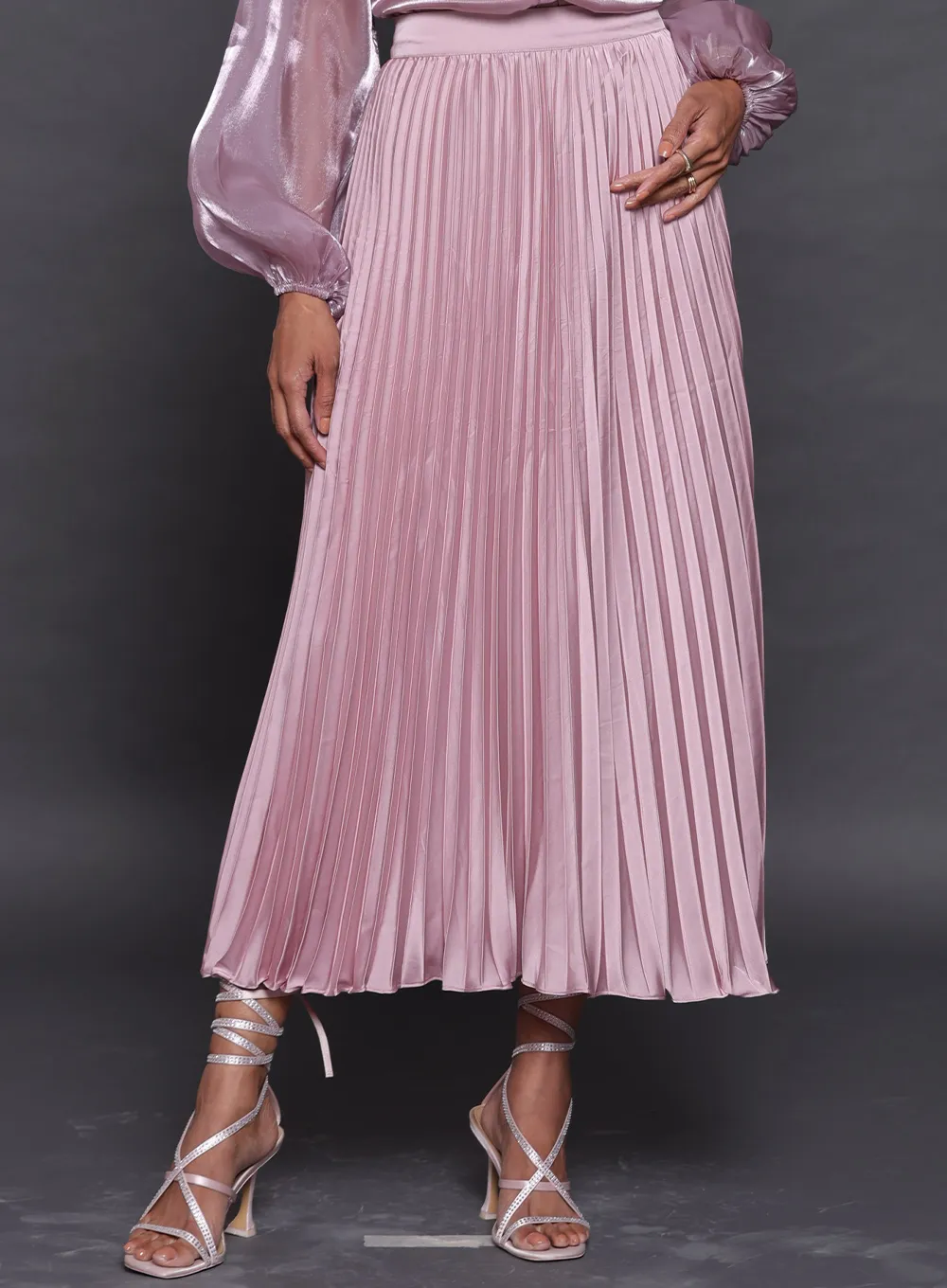 202412220441254 Skirt (024) - Image 3