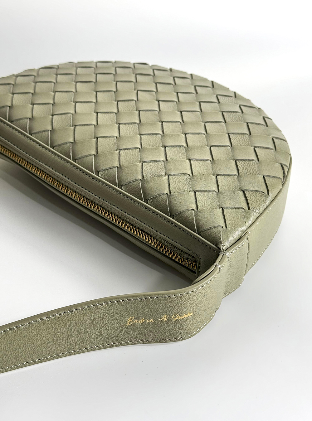 4 حقيبة يد من الجلد الطبيعي باللون الأخضر - الصورة 6