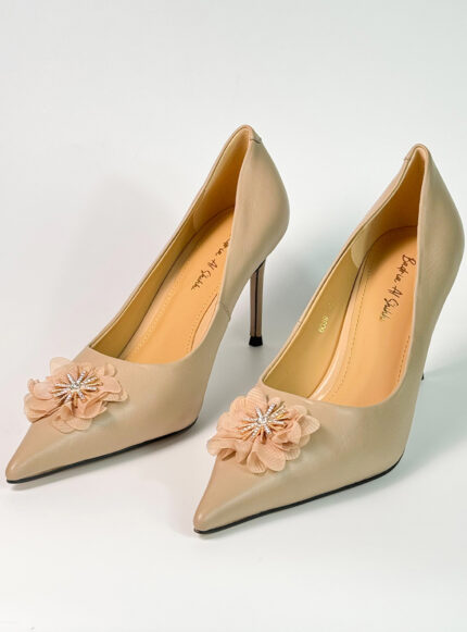 Khaki leather high heel shoes