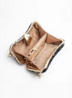 Elegant handbag studded with shiny beads - Image 5