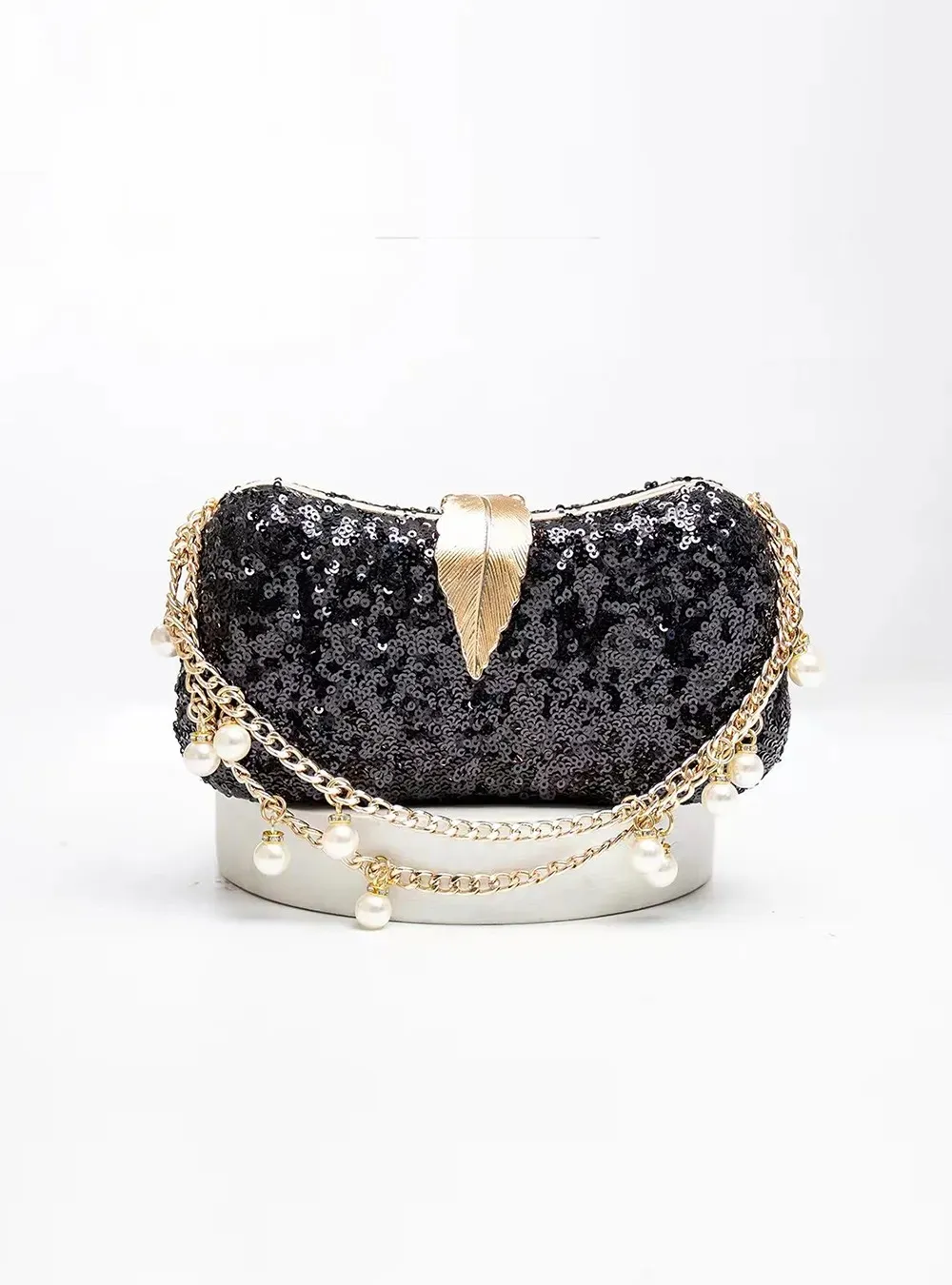 Untitled (3) Elegant handbag studded with shiny beads - Image 3