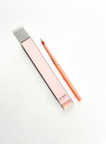 محدد الشفاه - الصورة 2