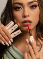 أحمر الشفاه