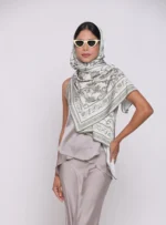 white patterned scarf - Image 3