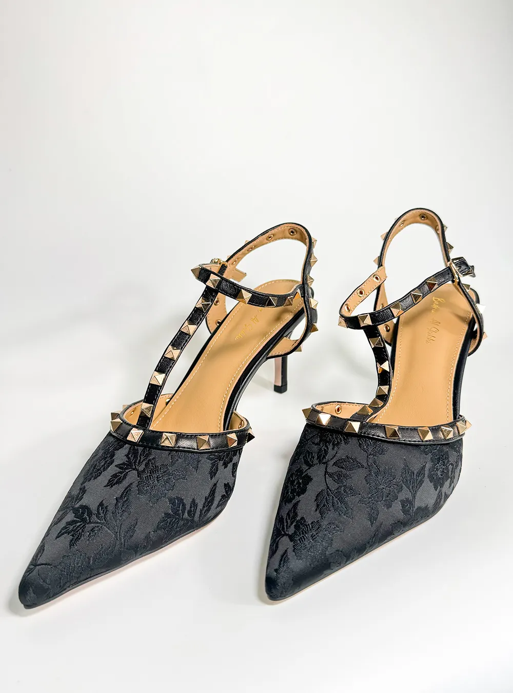 حذاء 2563 حذاء بكعب عالٍ مع جلد طبيعي - الصورة 1