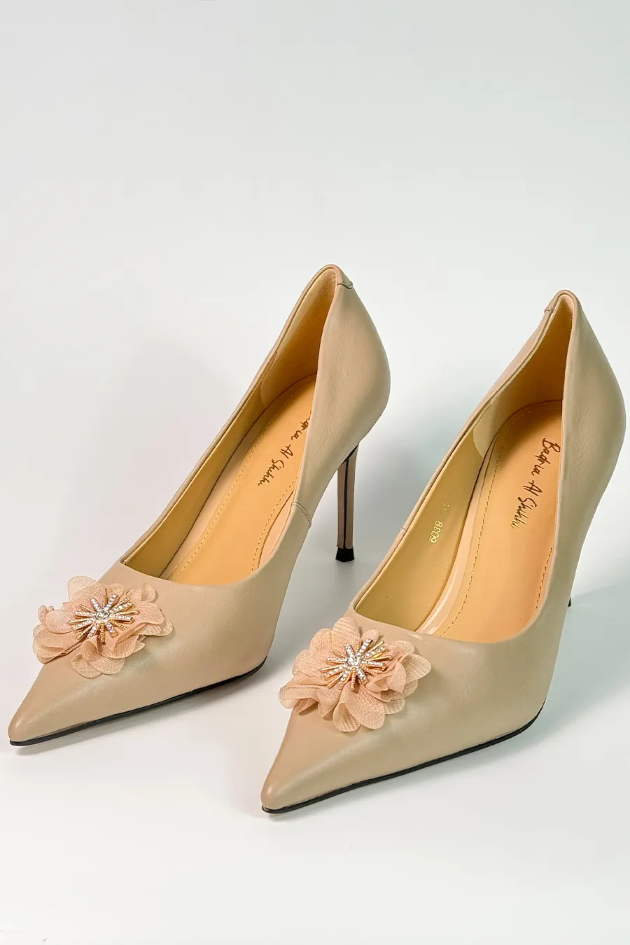 حذاء 6 Khaki leather high heel shoes - Image 2