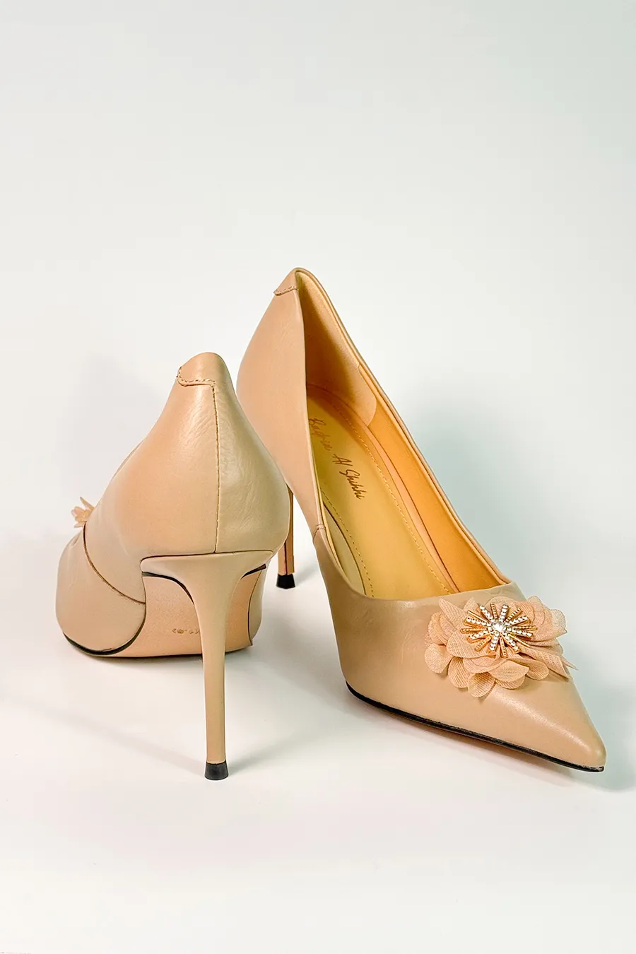 حذاء 9 Khaki leather high heel shoes - Image 4