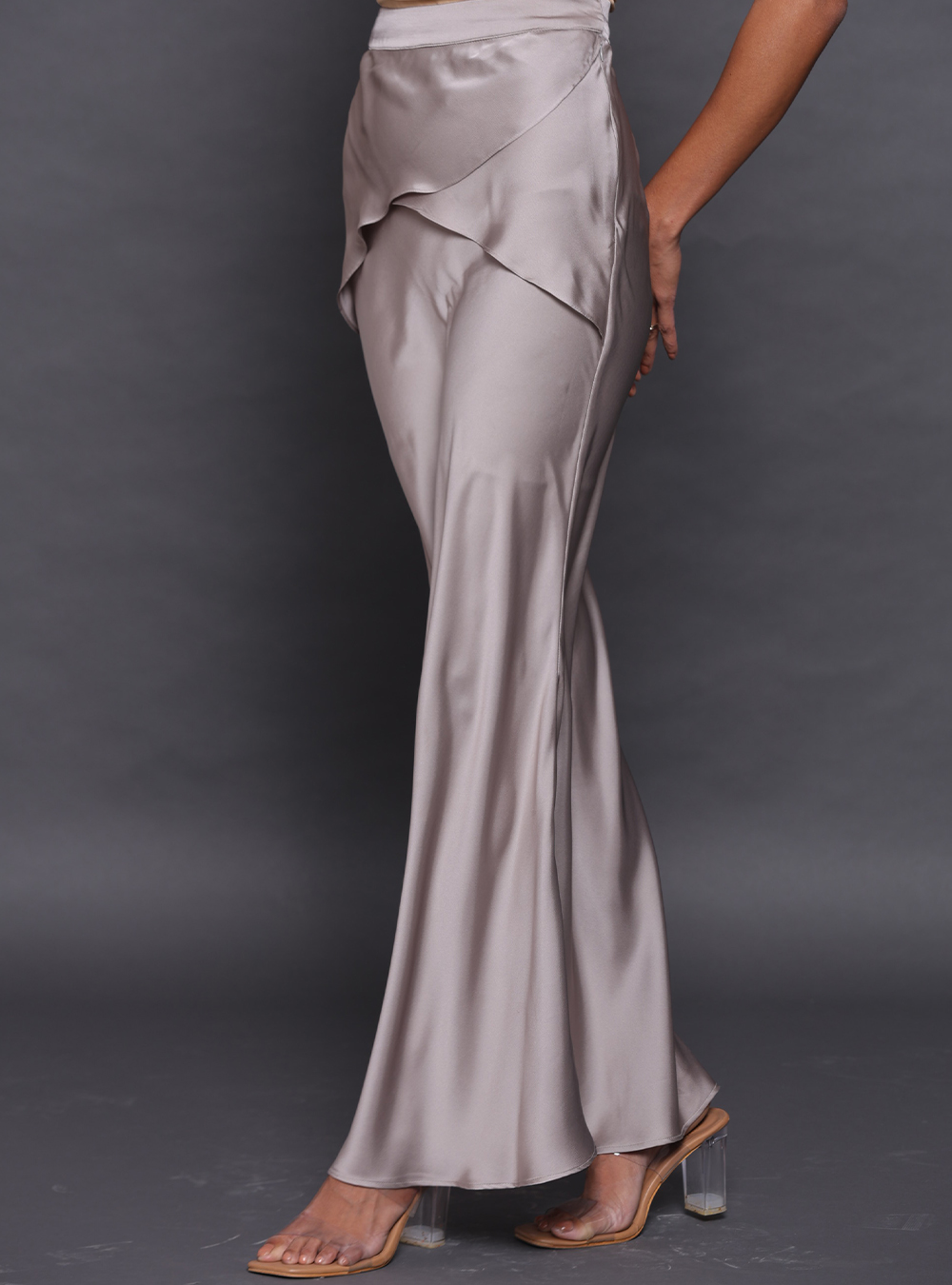 31 Pant (003) - Image 2