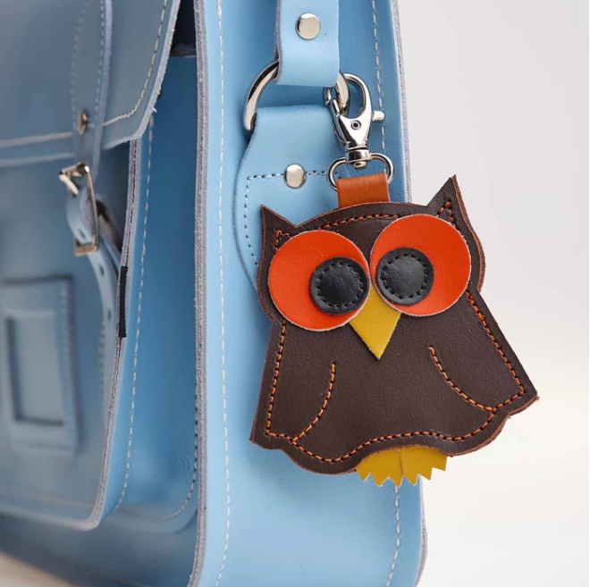 Screenshot_29-9-2025_13491_www.zatchels.com Owl Charm - Image 1