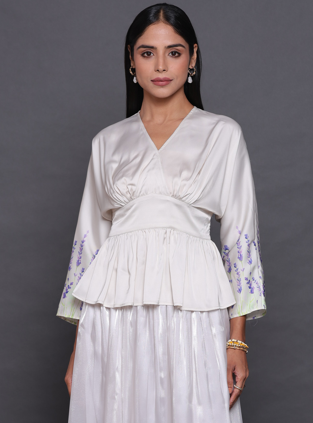 f Top (032) - الصورة 1