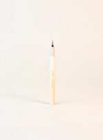 A liquid shimmer pen - Image 3