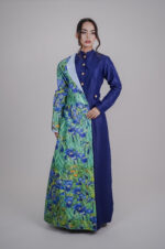 ⁦BS Gogh Irises Abaya⁩ - الصورة ⁦4⁩