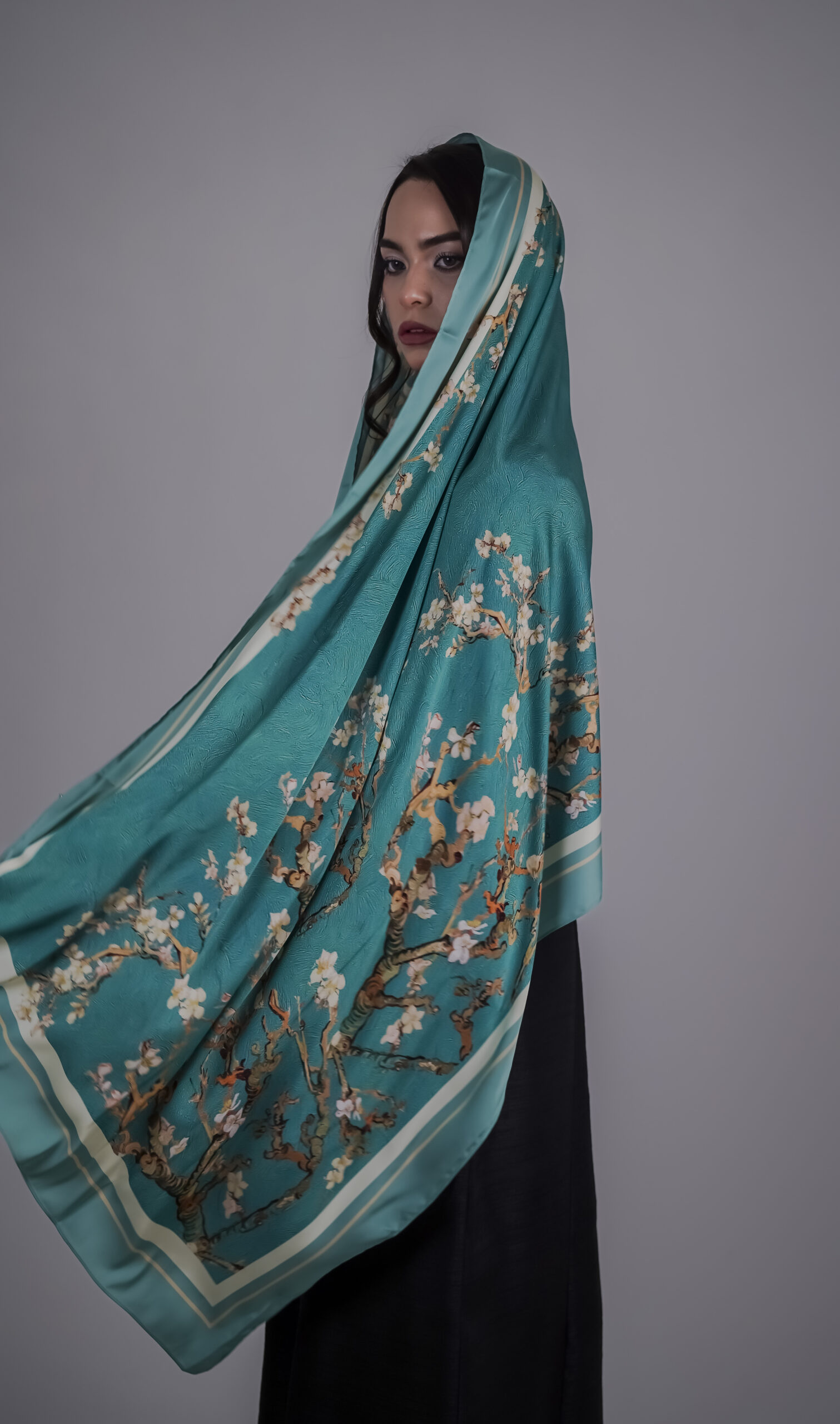 bd11_86 BS Gogh Almond Blossoms Scarf - الصورة 1